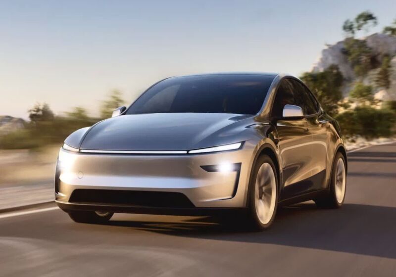 Image for the Tweet beginning: Tesla is the most unreliable